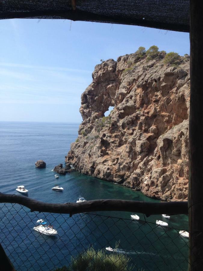 Home In Tramuntana Port des Canonge Luaran gambar